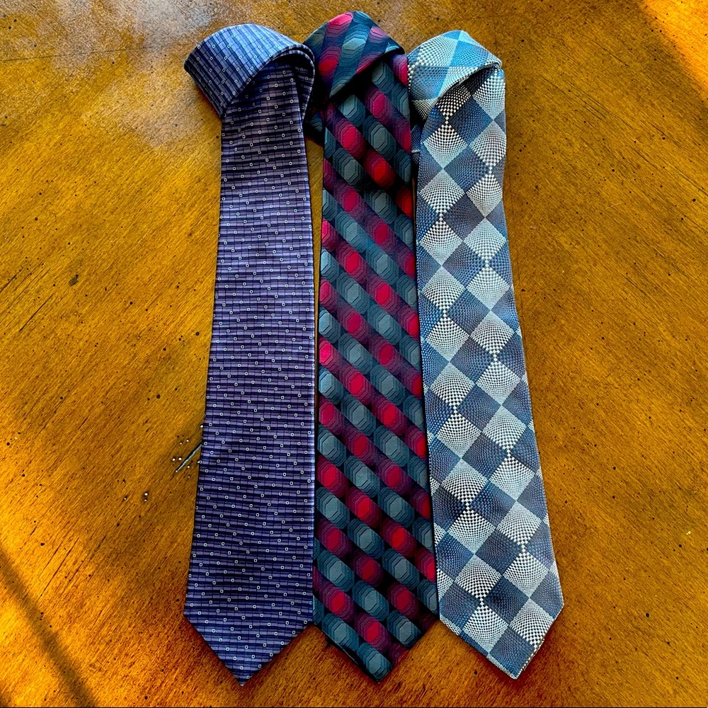 3 Tie Bundle! Look sharp!